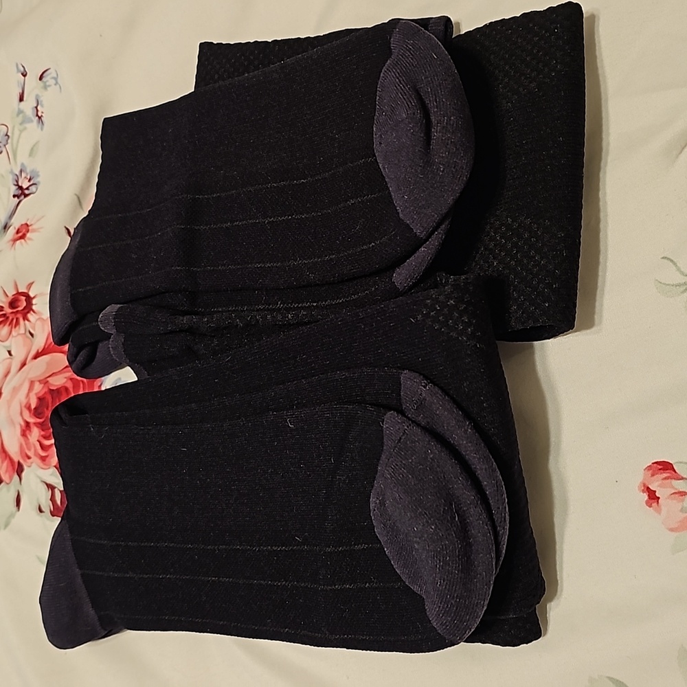 Two Compression Men Socks - image 1